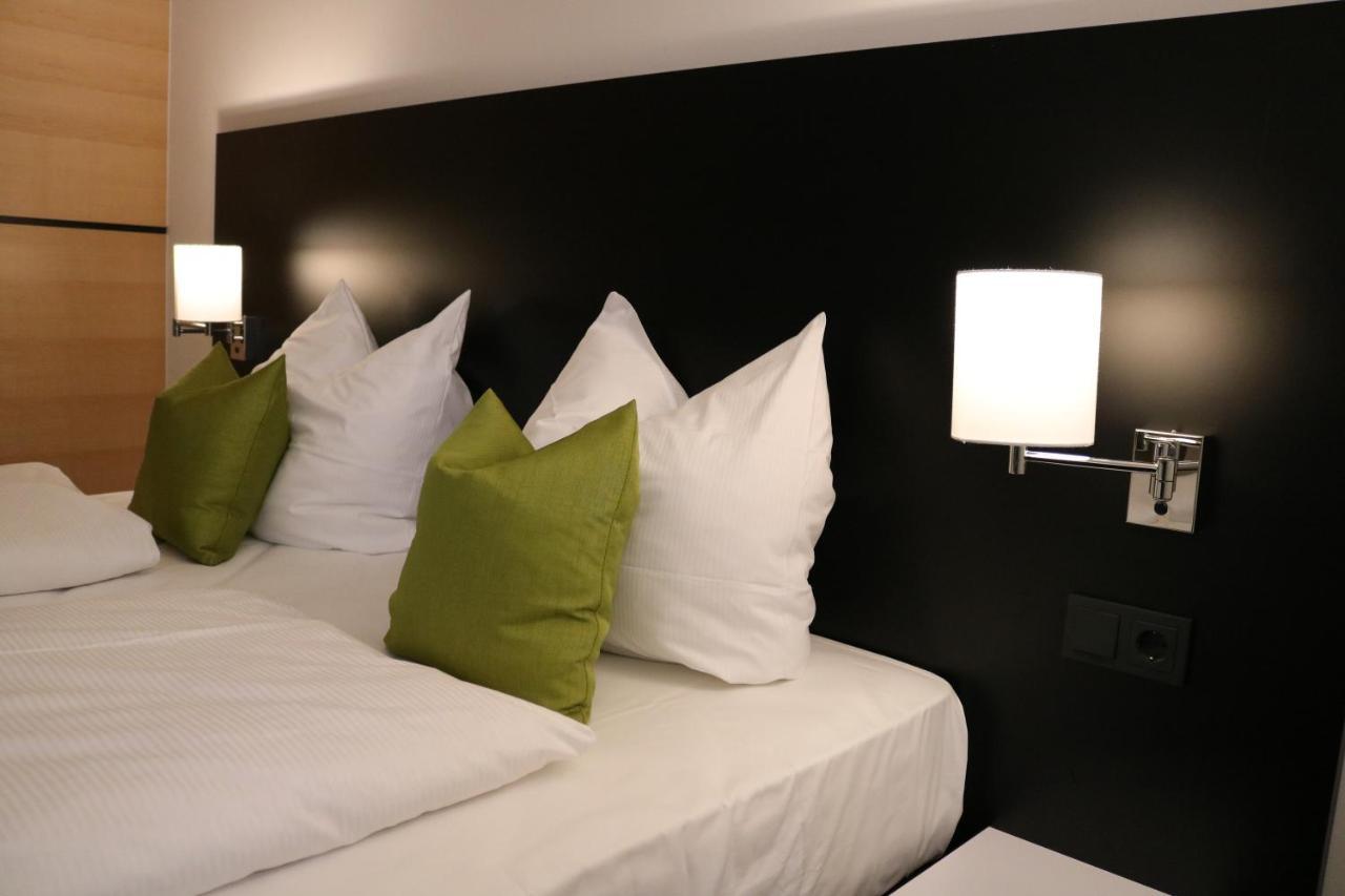 Meitingen Me Hotel By Wmm Hotels מראה חיצוני תמונה
